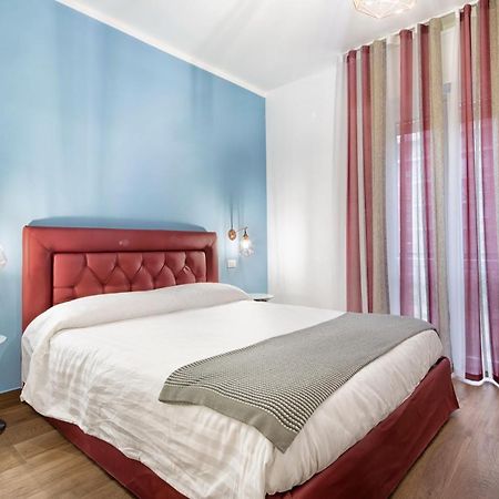 B&B Campari 10 パヴィーア エクステリア 写真